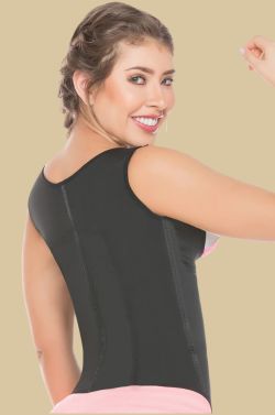 SPORTS VEST WITH INTERNAL LATEX AND ADJUSTABLE SNAPS 902